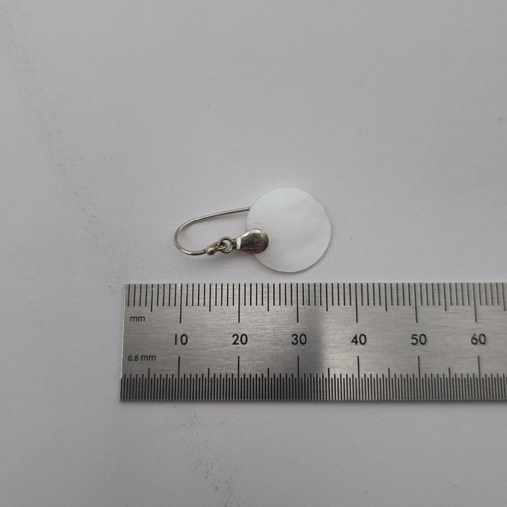 Sterling Silver Handmade Circle White Shell Dangle Earrings A2961 - Picture 4 of 5